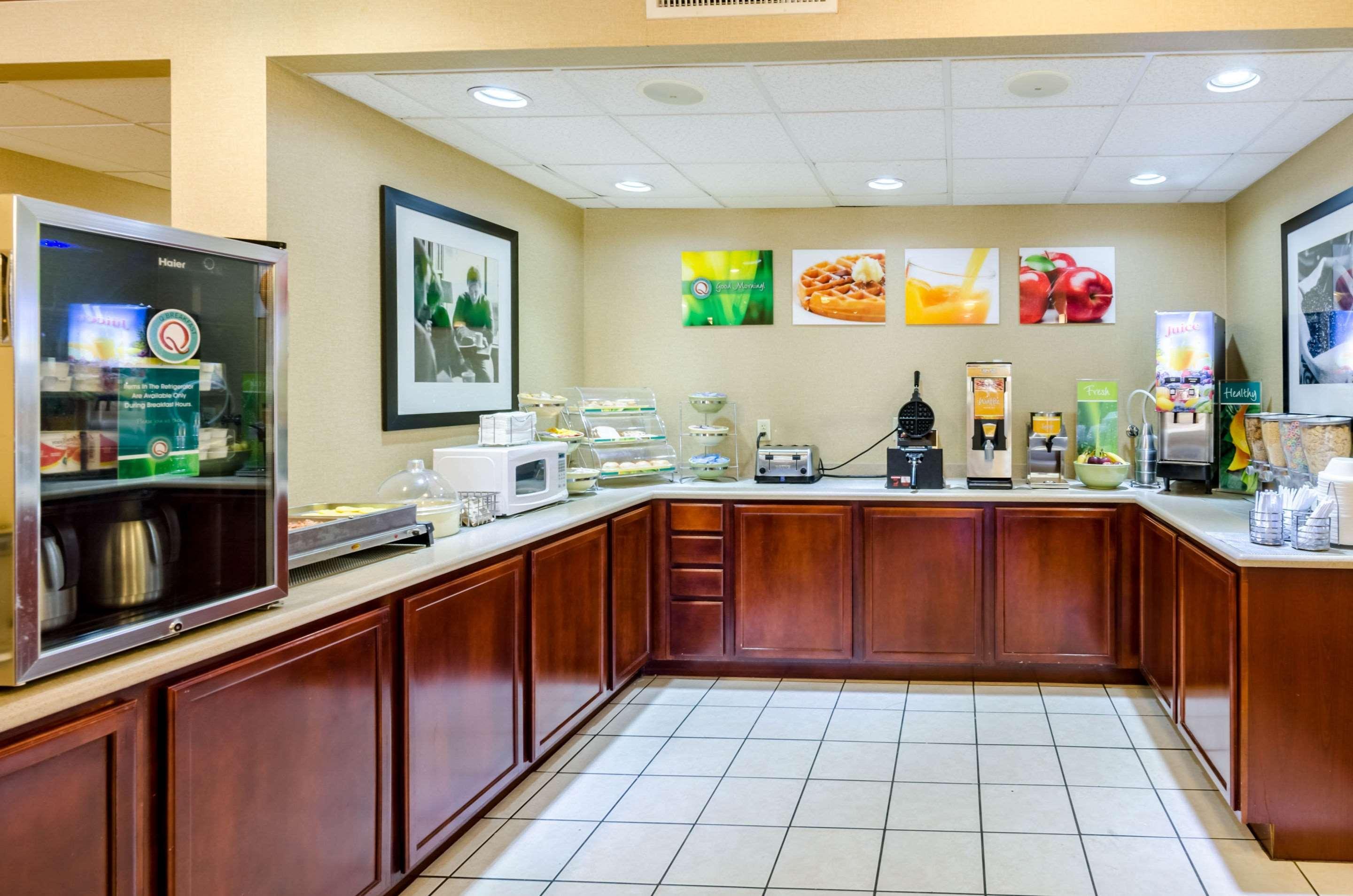 Quality Inn Lynchburg Near University Exteriör bild