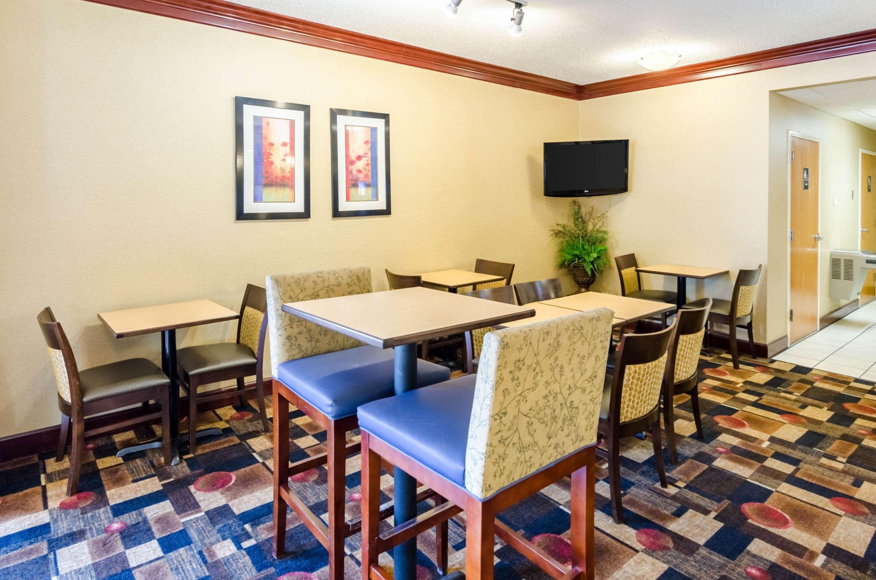 Quality Inn Lynchburg Near University Exteriör bild